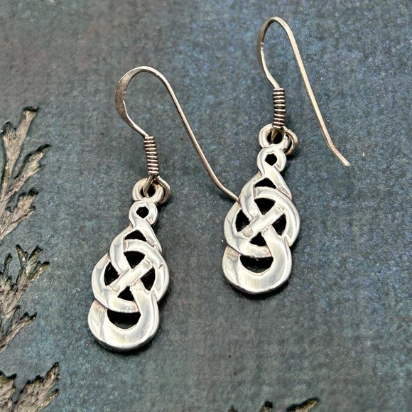 925 Sterling Silver Celtic Knot Dangle Earrings - Picture 3 of 8